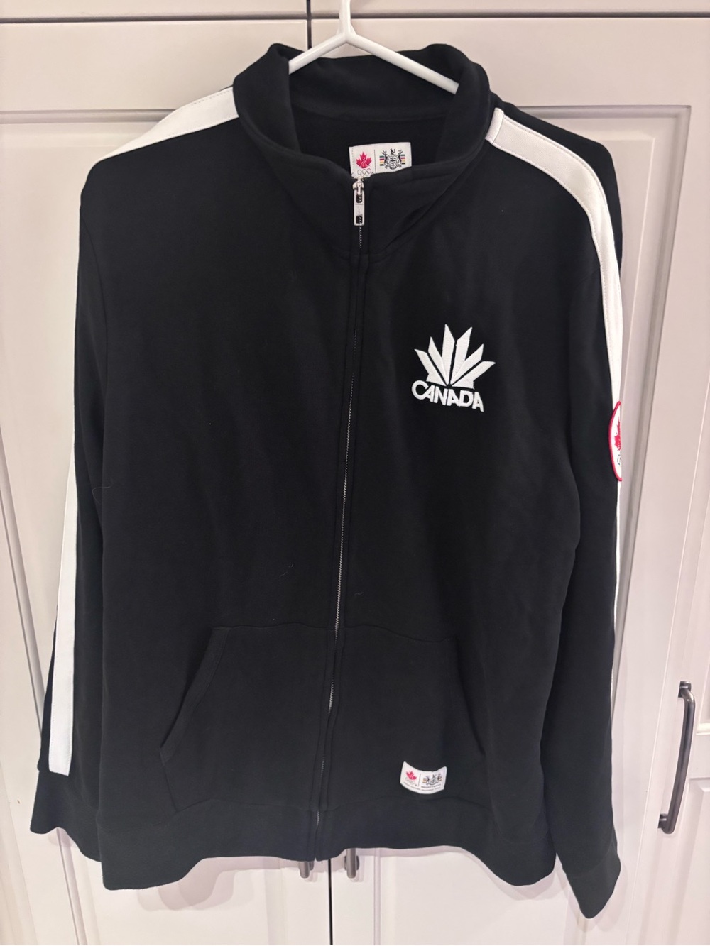 Team Canada Olympic Hudson’s Bay Track Jacket Men’s Large Black Full Zip